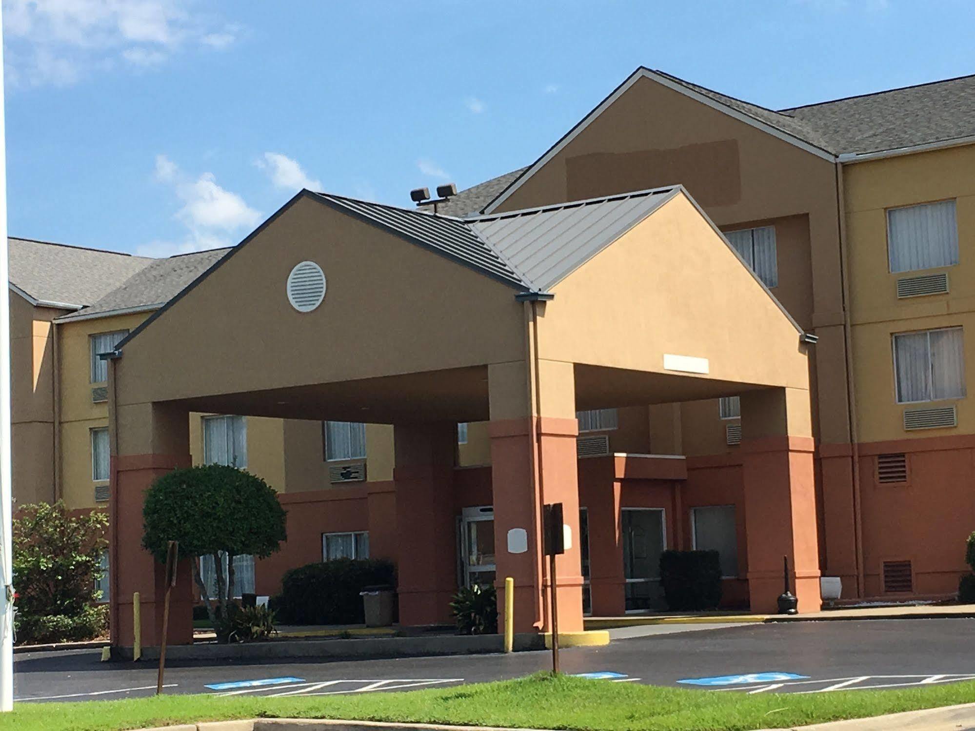 Red Roof Inn & Suites Vicksburg Εξωτερικό φωτογραφία